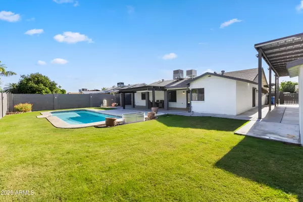 Phoenix, AZ 85053,3802 W KELTON Lane