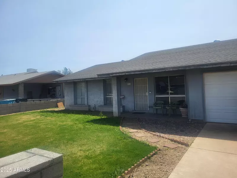 8719 W AVALON Drive, Phoenix, AZ 85037