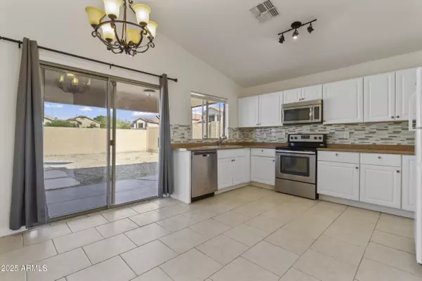 Phoenix, AZ 85024,910 E Potter Drive