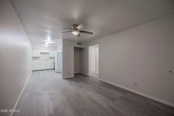 Mesa, AZ 85204,2340 E BROADWAY Road #A