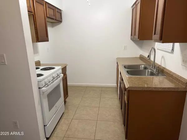 Glendale, AZ 85301,7130 N 54TH Avenue #A