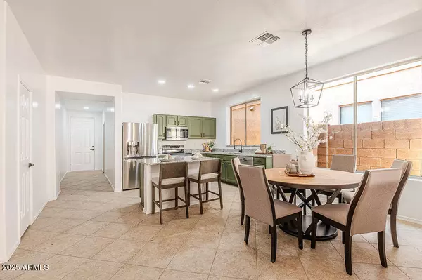 Phoenix, AZ 85041,3316 W SAINT KATERI Drive