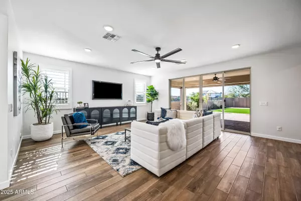 Queen Creek, AZ 85142,25378 S 225TH Way