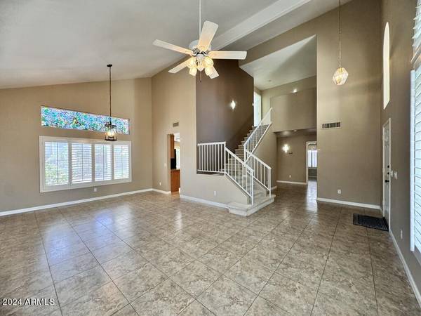 Chandler, AZ 85286,1873 W FALCON Drive