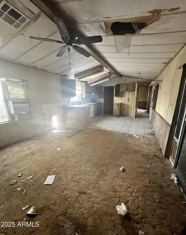 Chandler, AZ 85225,1419 N VINE Street