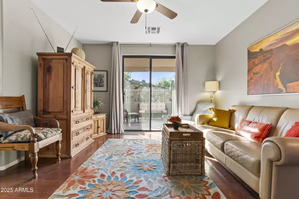 Phoenix, AZ 85048,333 E REDWOOD Lane