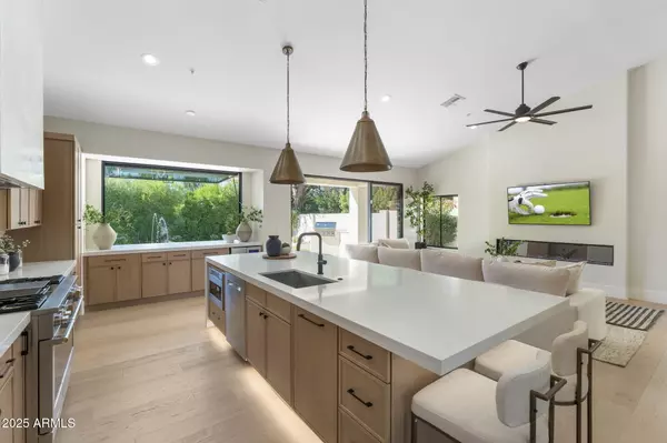 17320 N 77TH Way, Scottsdale, AZ 85255