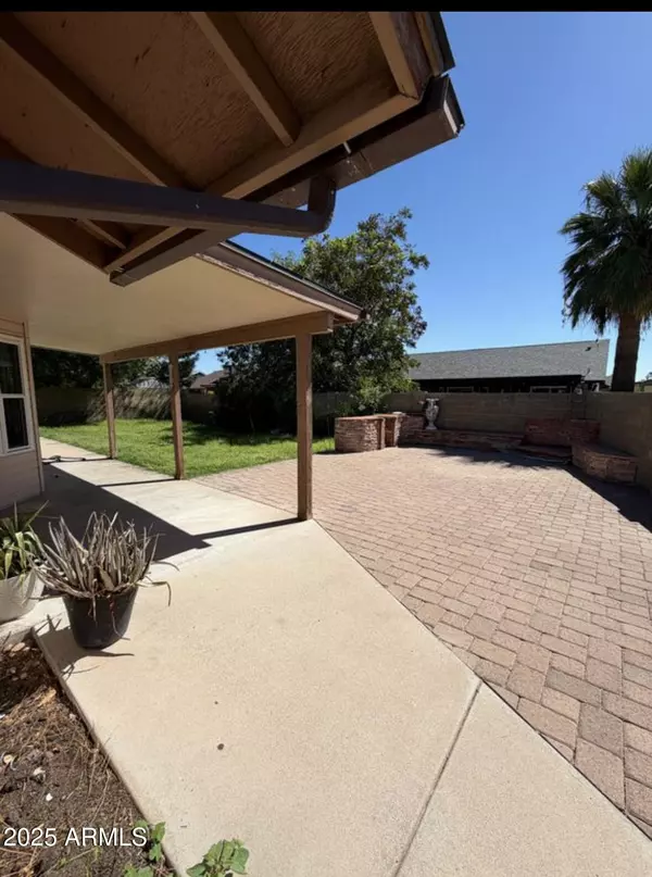 6349 W CHERYL Drive, Glendale, AZ 85302