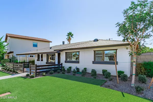 Phoenix, AZ 85018,3443 E TURNEY Avenue