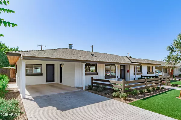 Phoenix, AZ 85018,3443 E TURNEY Avenue