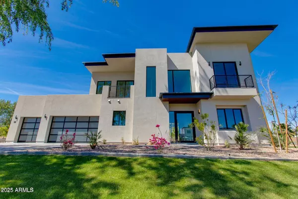 Phoenix, AZ 85021,100 W NORTHERN Avenue #15