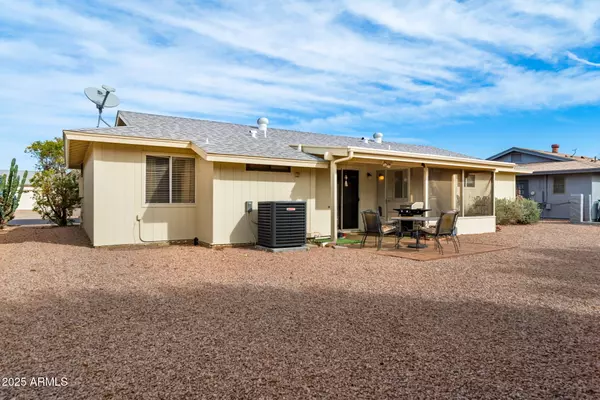 Mesa, AZ 85206,811 LEISURE WORLD --