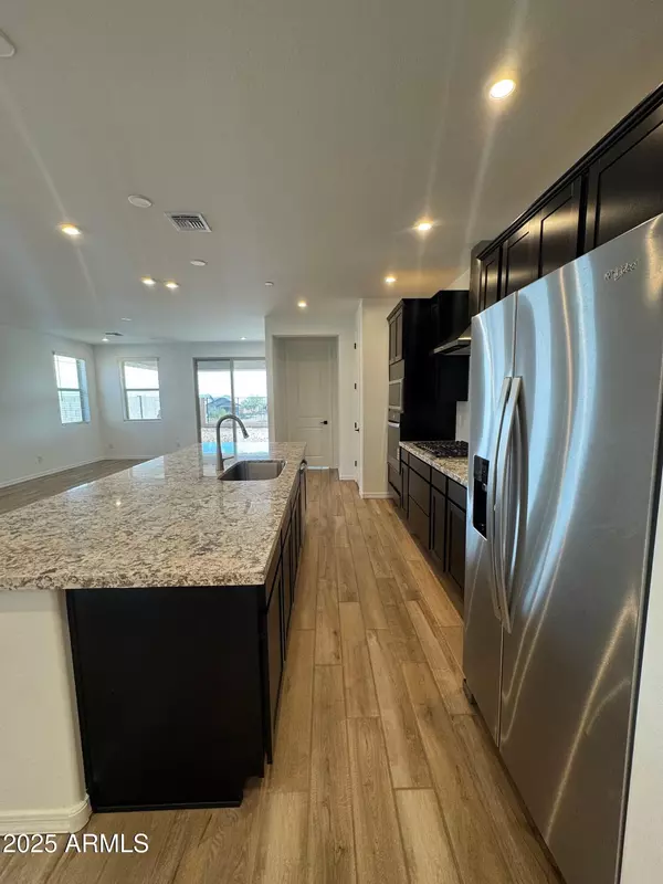 Peoria, AZ 85383,13327 W EAGLE FEATHER Road