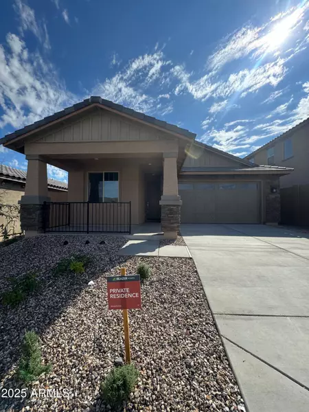 13351 W EAGLE FEATHER Road, Peoria, AZ 85383