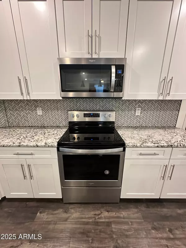 Surprise, AZ 85387,17338 W MOLLY Lane