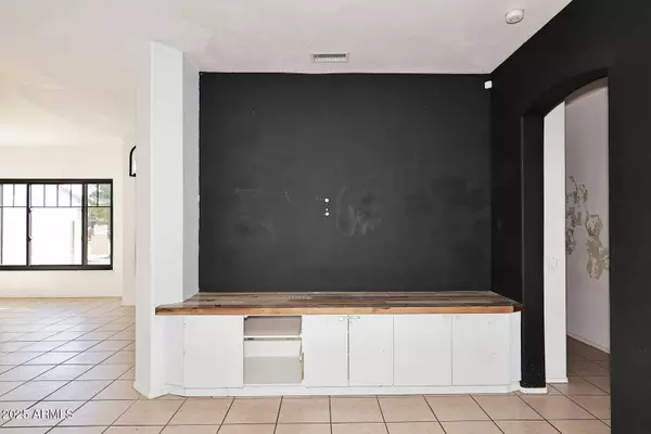 Chandler, AZ 85226,6842 W LINDA Lane