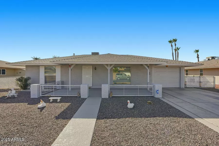 9307 W ARROWHEAD Drive, Sun City, AZ 85351