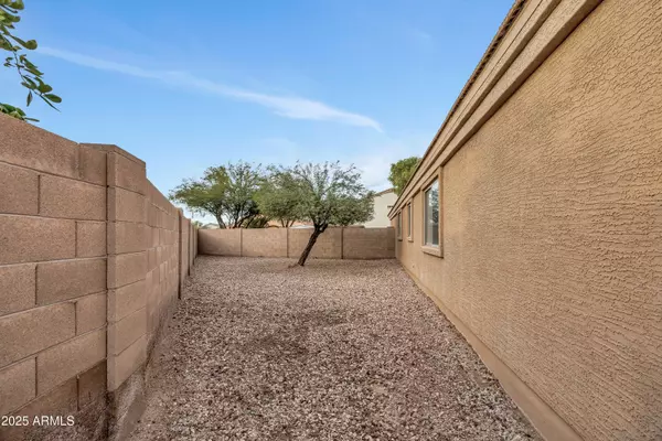 Buckeye, AZ 85326,23606 W WAYLAND Drive