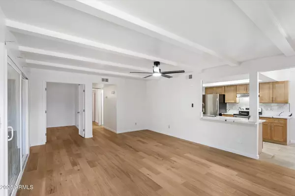 Scottsdale, AZ 85250,5520 N 77TH Place