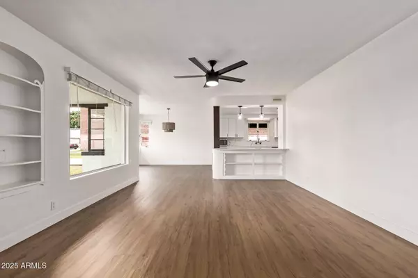 Mesa, AZ 85203,38 N FRASER Drive W