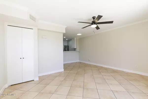 Mesa, AZ 85201,510 N ALMA SCHOOL Road #145