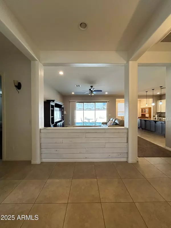 Queen Creek, AZ 85142,22262 E VIA DEL ORO --