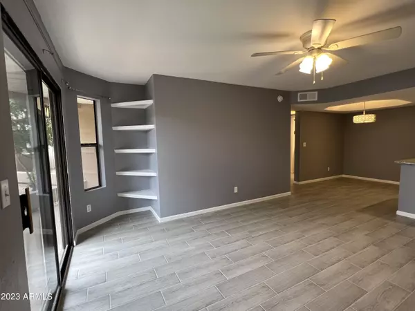 Scottsdale, AZ 85254,4850 E DESERT COVE Avenue #105