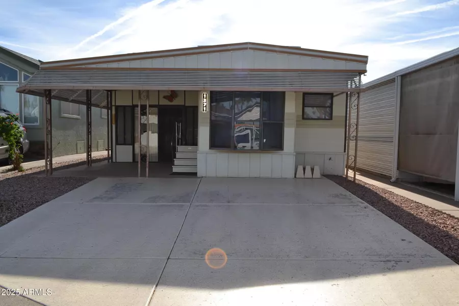 1371 W Chesapeake --, Apache Junction, AZ 85119