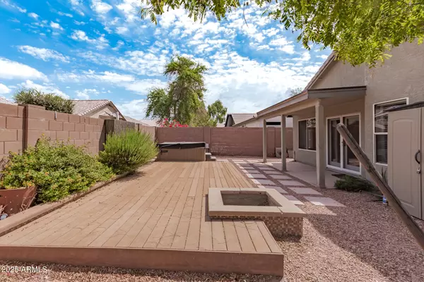 Phoenix, AZ 85040,4104 E LA SALLE Street