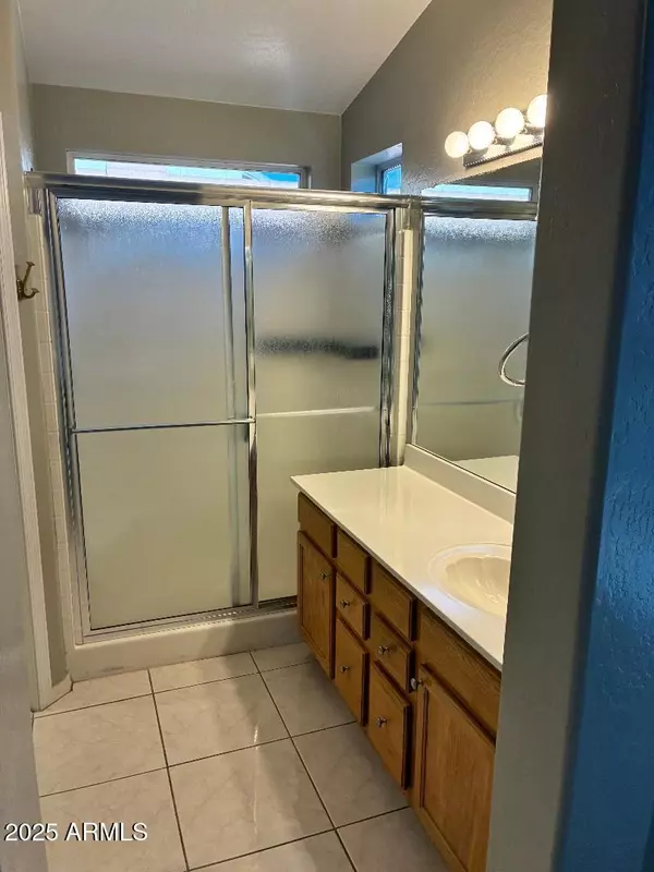 Phoenix, AZ 85022,1941 E PHELPS Road