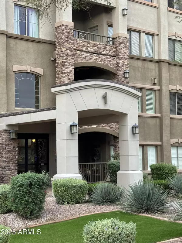 Phoenix, AZ 85054,5450 E DEER VALLEY Drive #2008