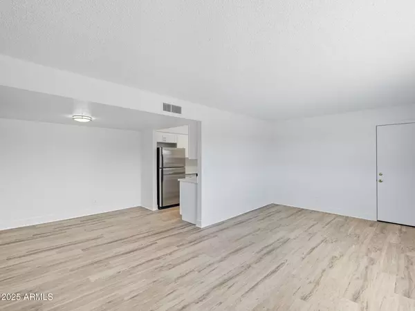 Phoenix, AZ 85008,4740 E MORELAND Street #0