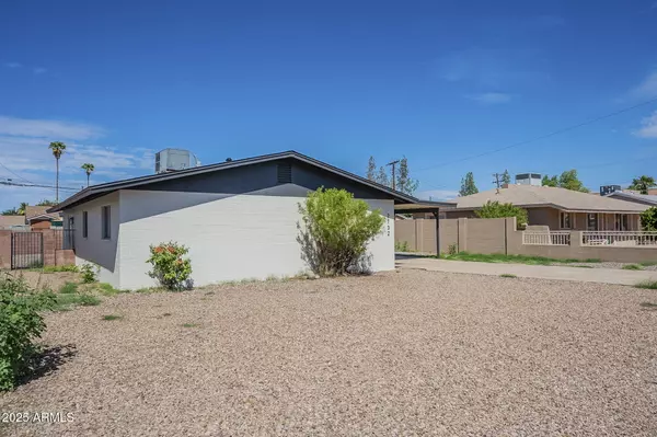 Phoenix, AZ 85017,2732 W TUCKEY Lane