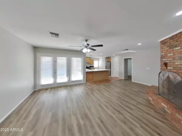 Glendale, AZ 85302,4809 W COCHISE Drive