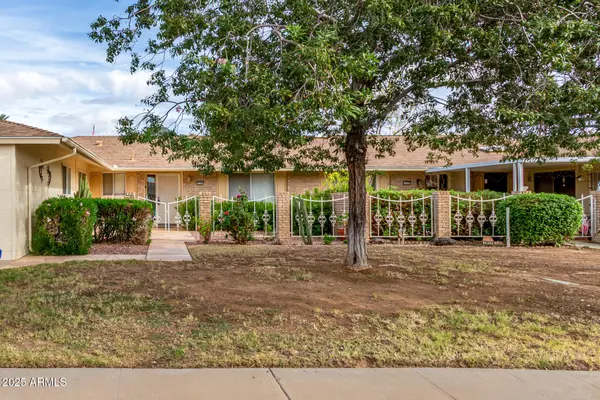 Sun City, AZ 85351,10304 W KINGSWOOD Circle