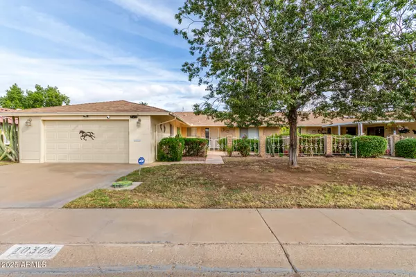 10304 W KINGSWOOD Circle, Sun City, AZ 85351