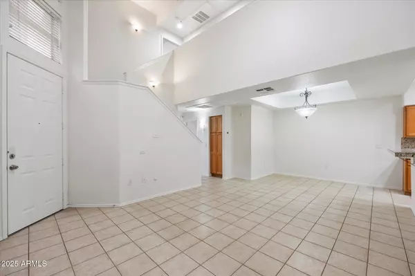 Tempe, AZ 85282,1445 E BROADWAY Road #120