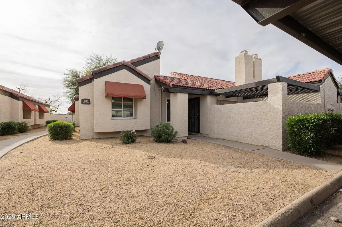 Tempe, AZ 85281,2127 E 10TH Street #4