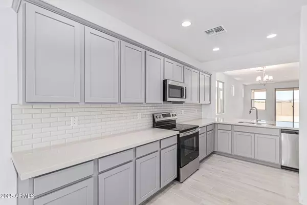 Surprise, AZ 85388,16834 W HOPE Drive