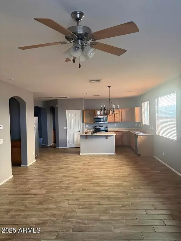 New River, AZ 85087,4329 W HEYERDAHL Drive