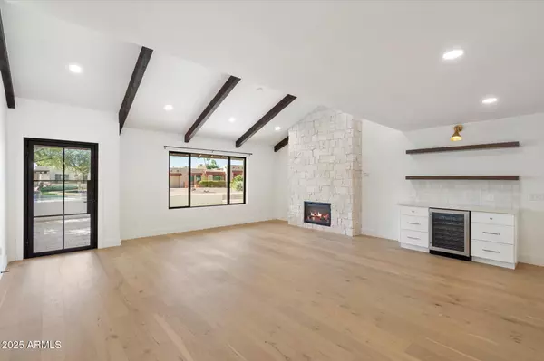 Scottsdale, AZ 85258,8405 N VIA MIA --