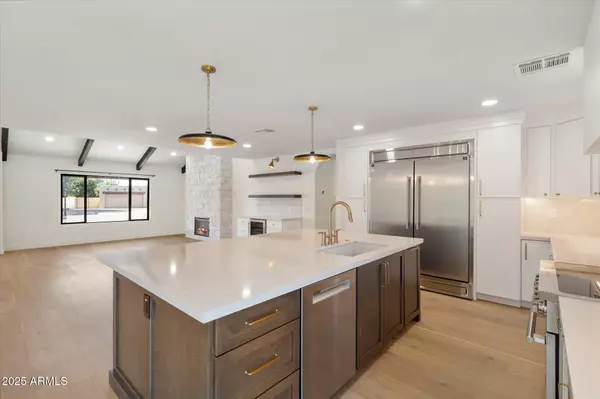 Scottsdale, AZ 85258,8405 N VIA MIA --