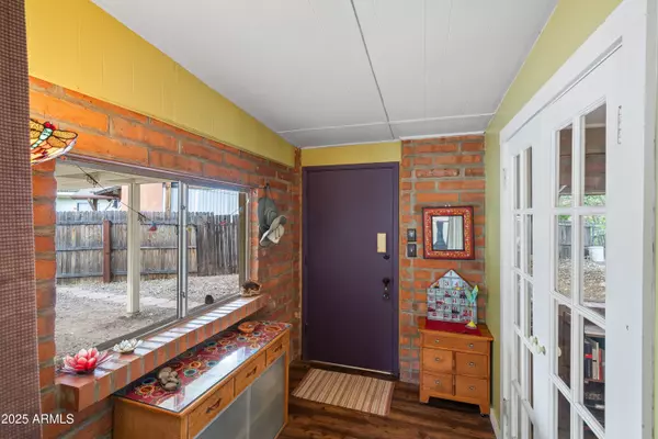 Patagonia, AZ 85624,402 SHEARD Drive