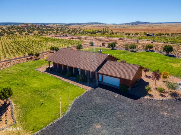 Concho, AZ 85924,18 N5162 --