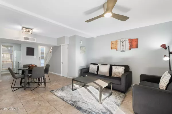 Scottsdale, AZ 85251,4026 N PARKWAY Avenue