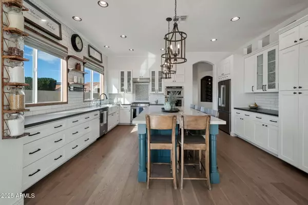 9705 E IDAHO Avenue, Mesa, AZ 85209