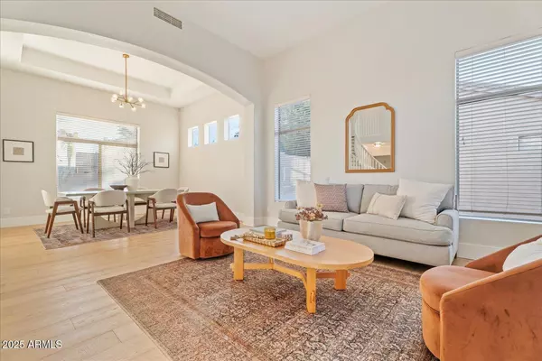 Chandler, AZ 85286,641 W ORIOLE Way