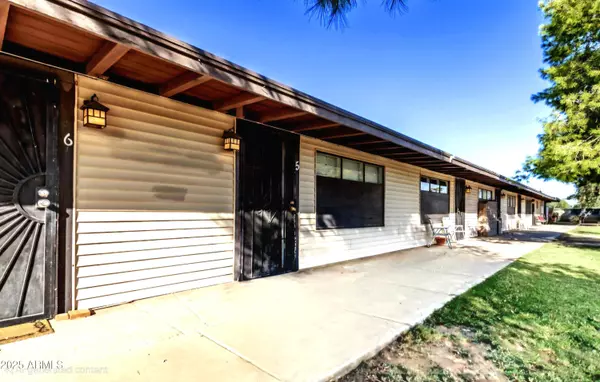 Glendale, AZ 85303,7508 W ORANGEWOOD Avenue