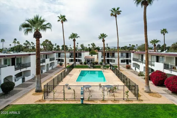 Litchfield Park, AZ 85340,220 S Old Litchfield Road #212