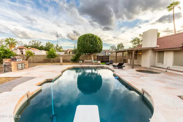 Mesa, AZ 85203,1305 N SPRING Circle